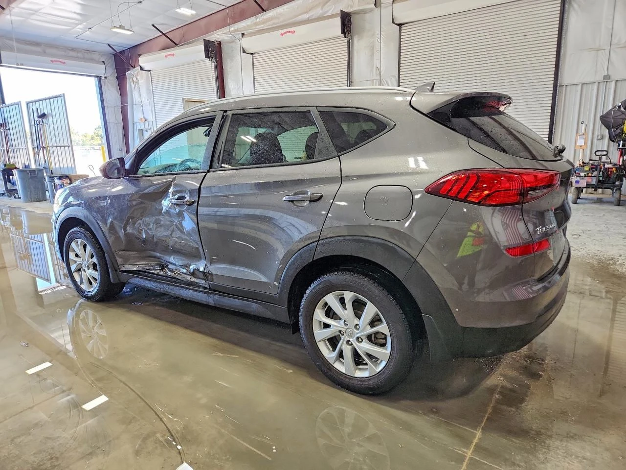 Hyundai Tucson 2.0l Value, снимка 2 - Автомобили и джипове - 56511208