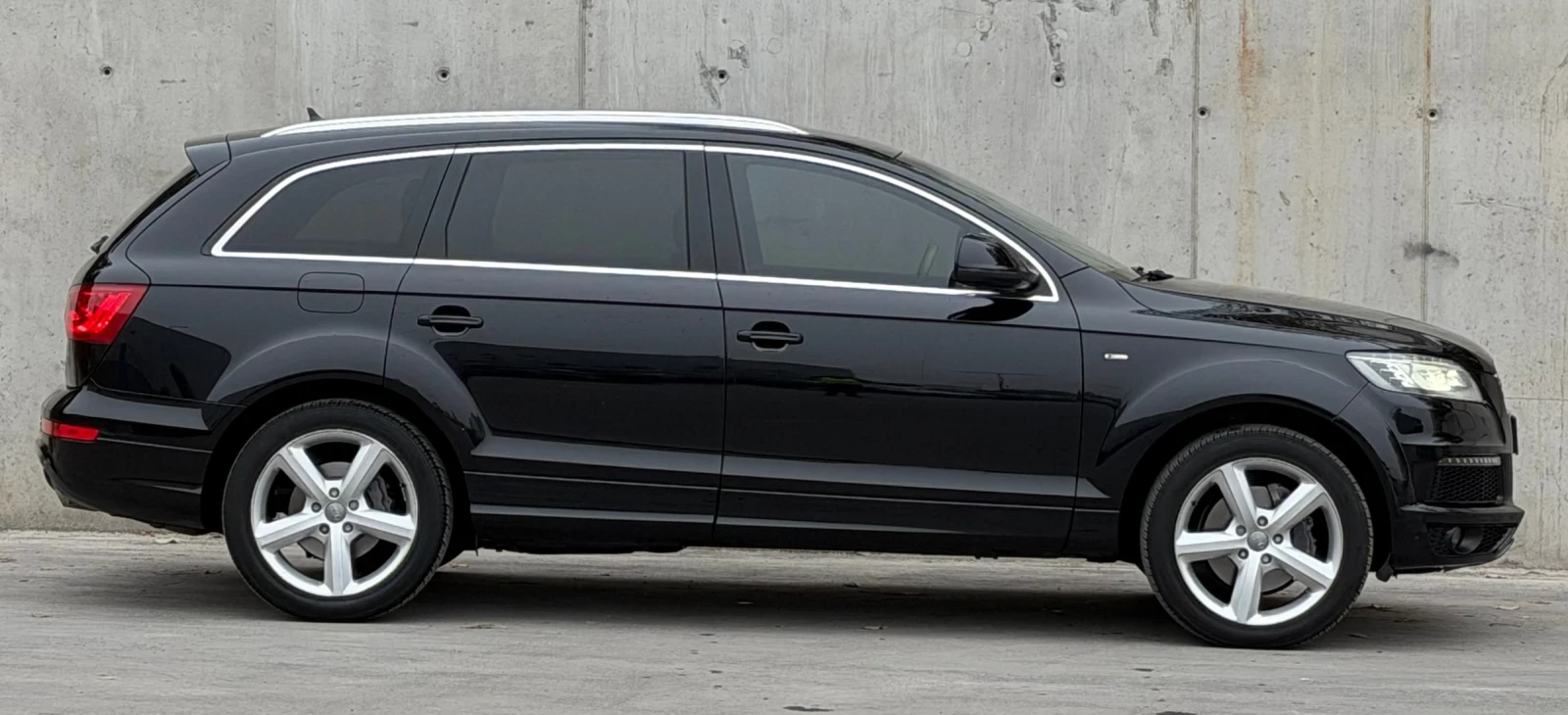 Audi Q7 3.0TDi 245�.� 8ZF * S-Line* * ���������*  | Mobile.bg � ����������� 8
