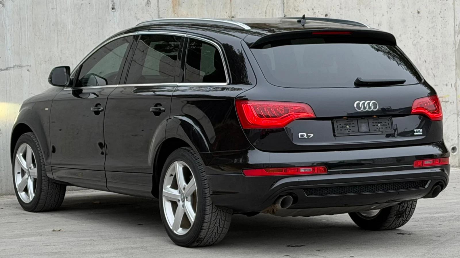 Audi Q7 3.0TDi 245�.� 8ZF * S-Line* * ���������*  | Mobile.bg � ����������� 4
