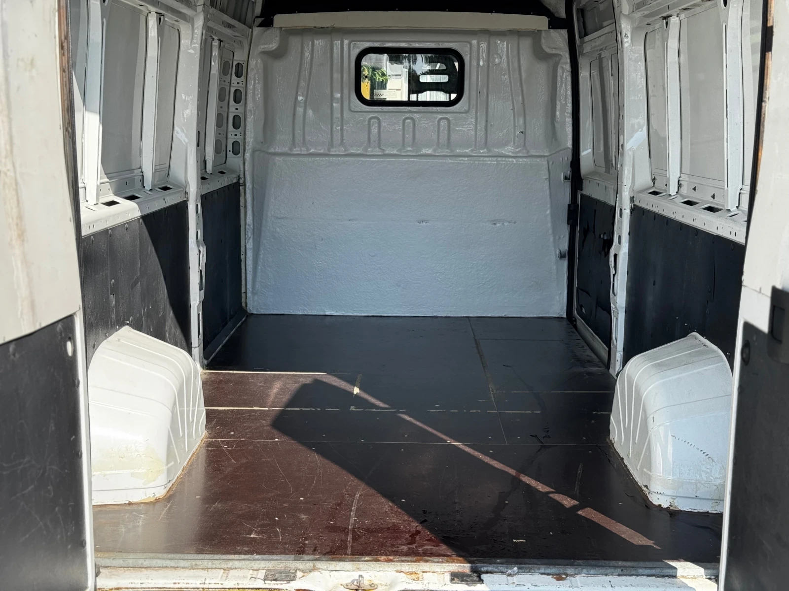 Peugeot Boxer 2.0HDI* 163к.с* L3H2* Клима* Темпомат* Камера* LED - изображение 9