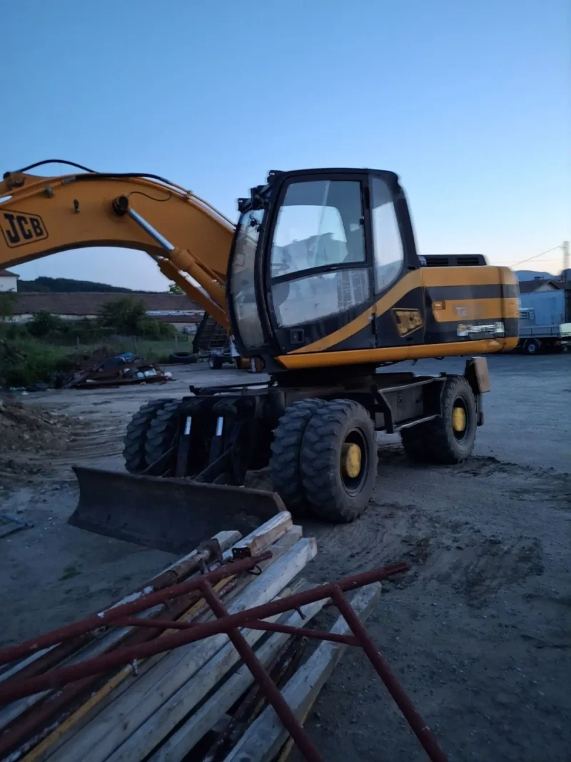 Багер JCB 175w, снимка 8 - Индустриална техника - 52586820