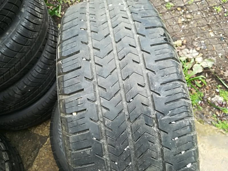 Гуми Летни 215/60R16, снимка 3 - Гуми и джанти - 26215965