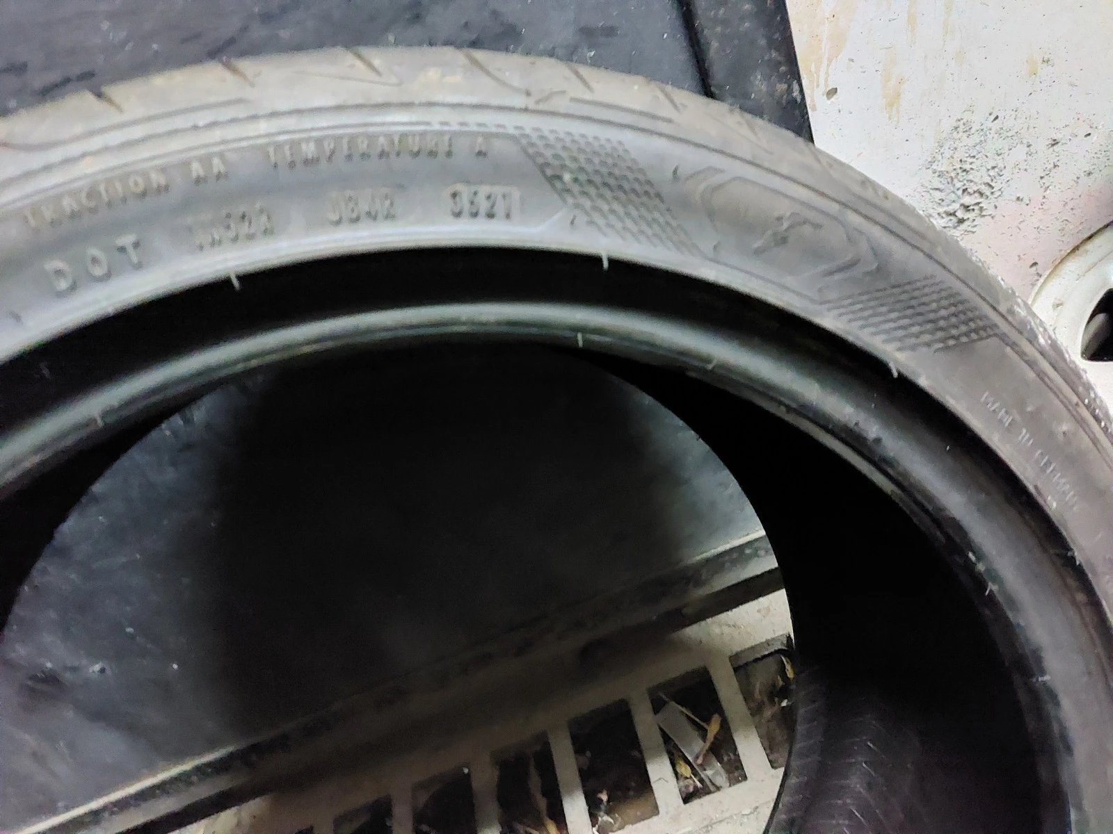 ���� 235/40R18 | Mobile.bg � ����������� 5