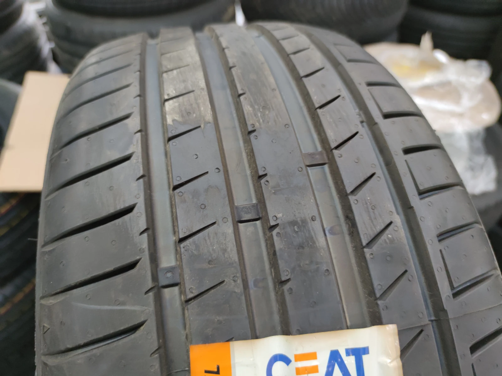  245/40R18 | Mobile.bg   3