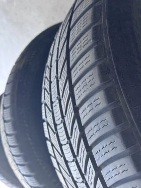 Гуми Зимни 245/45R18, снимка 1 - Гуми и джанти - 48959543