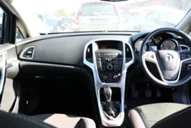 Opel Astra 1.4 Turbo, снимка 12