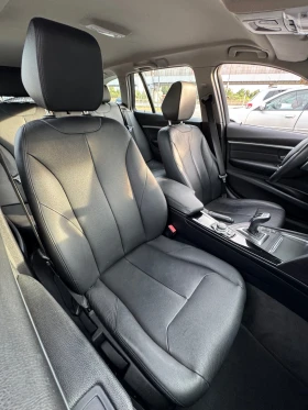 BMW 330 d xDrive Luxury LCI, снимка 10