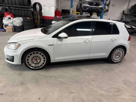 VW Golf * GTI* DSG* ПОДГРЕВ* ПАНОРАМА* КАМЕРА* , снимка 4