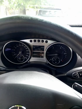 Mercedes-Benz R 320 7gtronic, снимка 8
