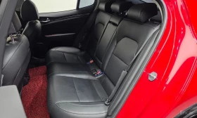 Kia Stinger, снимка 15