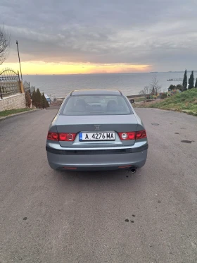 Honda Accord 2.0 Автоматик , снимка 6
