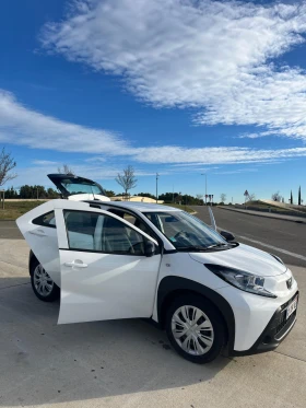 Toyota Aygo  X Finition Dynamic 1.0 VVTi 72CV GPS + APPLE CARP | Auto.bg — изображение 3