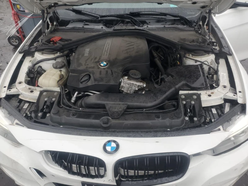 BMW 335, снимка 11 - Автомобили и джипове - 48435140