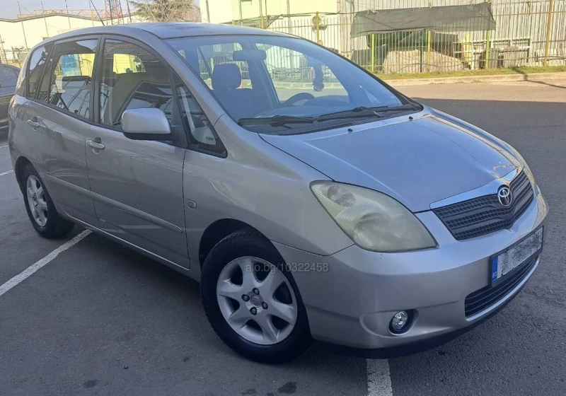 Toyota Corolla verso 1, 6/LPG, снимка 2 - Автомобили и джипове - 52914455