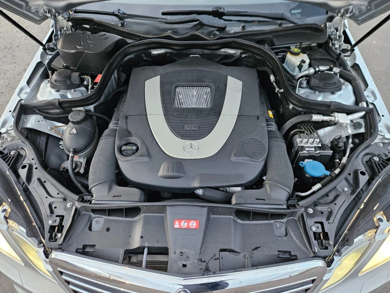 Mercedes-Benz E 500 AMG ПАКЕТ/ЛИЗИНГ, снимка 8 - Автомобили и джипове - 52483325