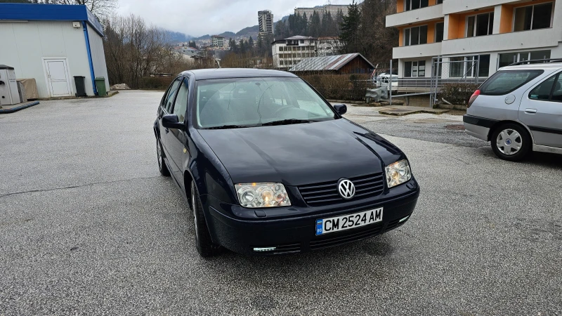 VW Bora 1.6 101hp, снимка 5 - Автомобили и джипове - 53498860