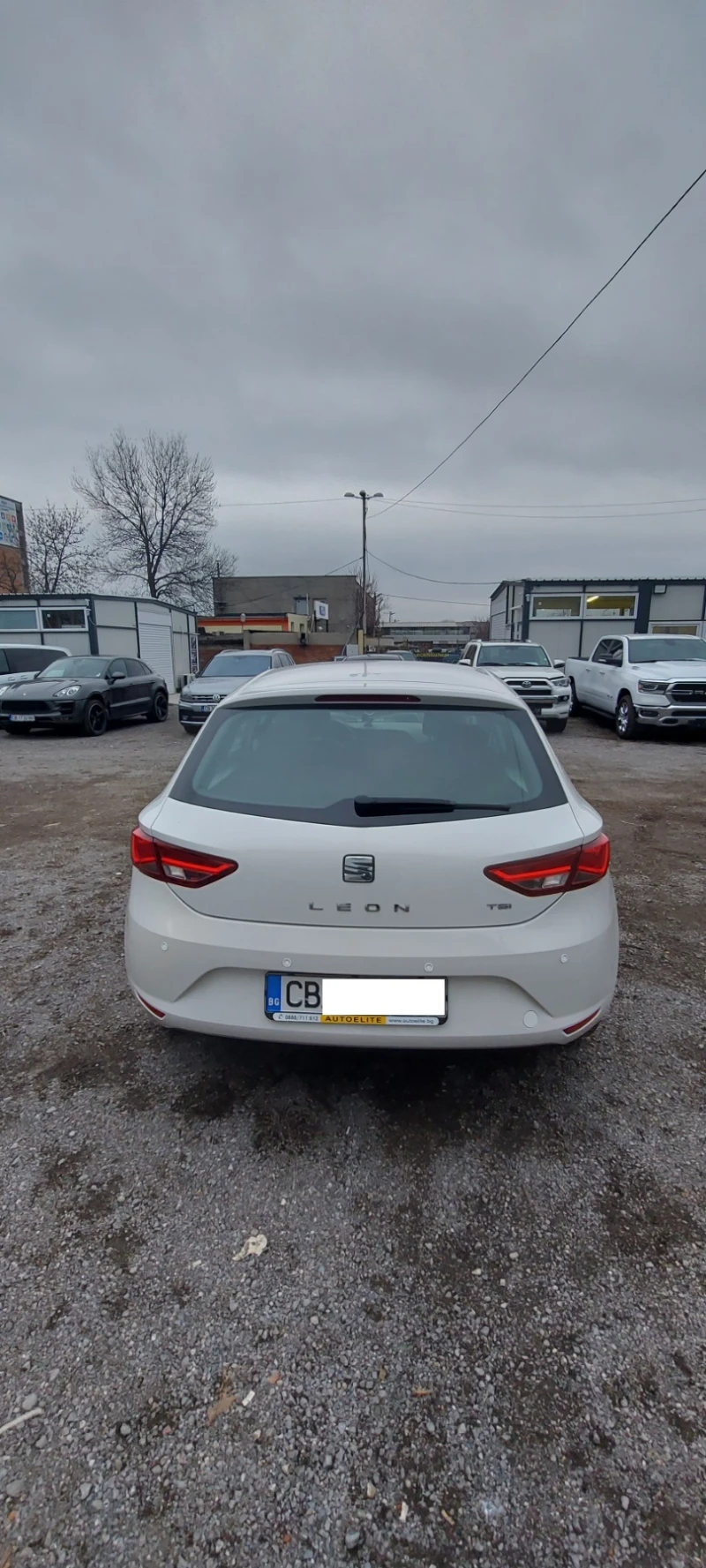 Seat Leon, снимка 4 - Автомобили и джипове - 53518455