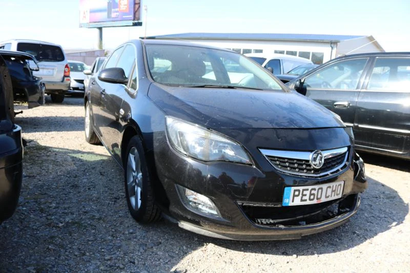 Opel Astra 1.4 Turbo, снимка 1 - Автомобили и джипове - 26538199