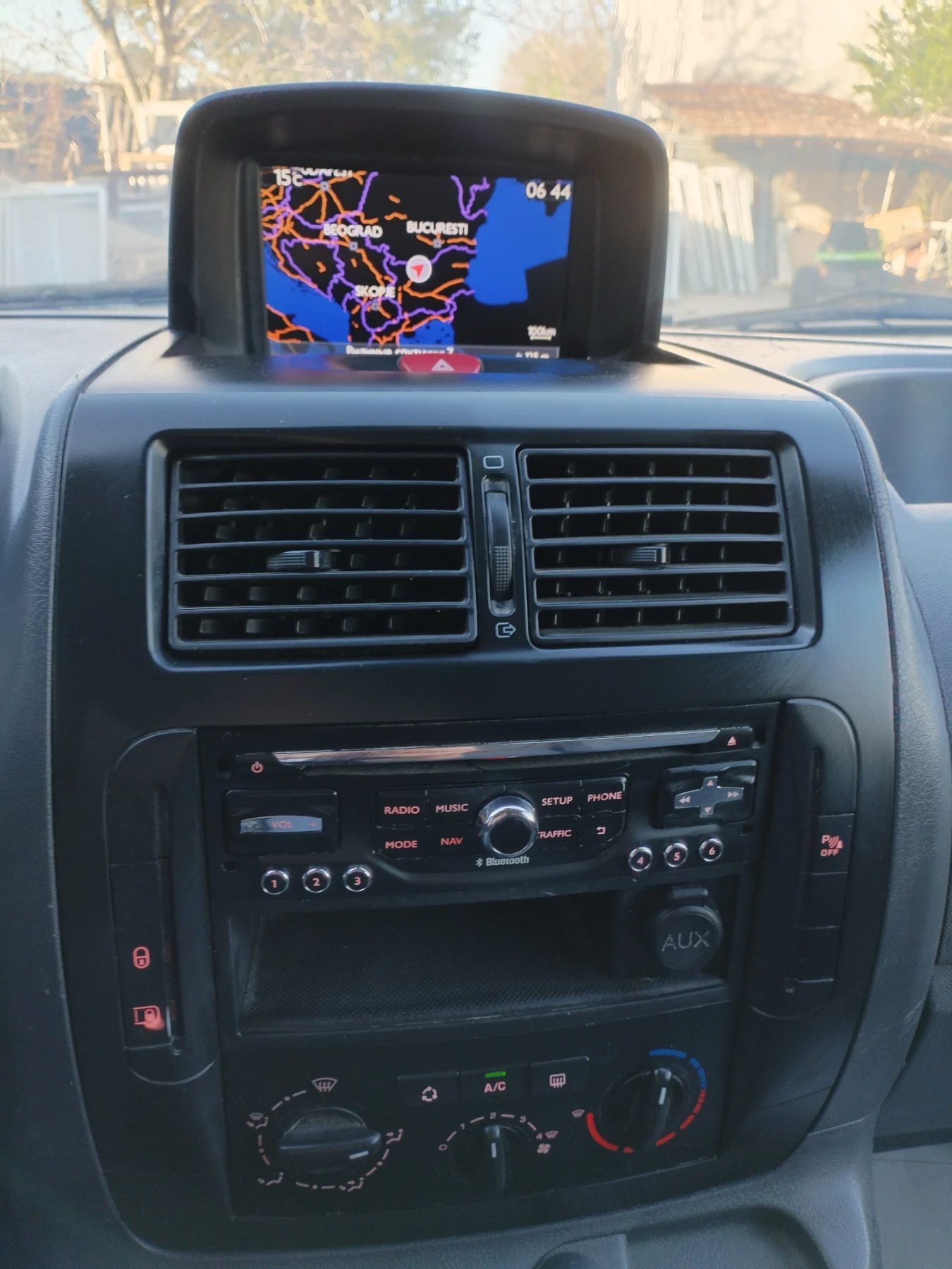 Peugeot Expert 2.0HDI NAVI - изображение 6
