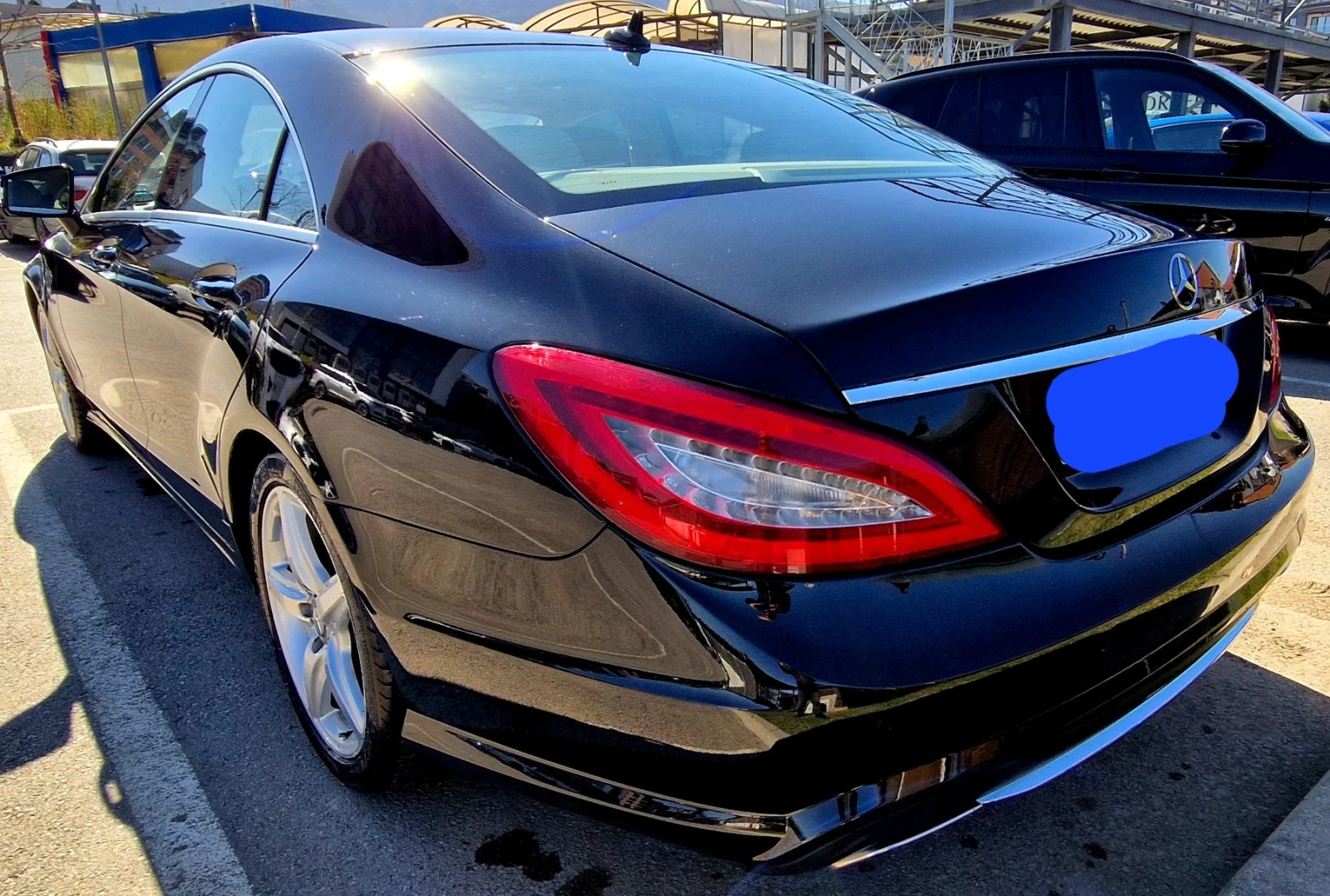 Mercedes-Benz CLS 500 4MATIC - DISTRONIC PLUS - оптика - изображение 4
