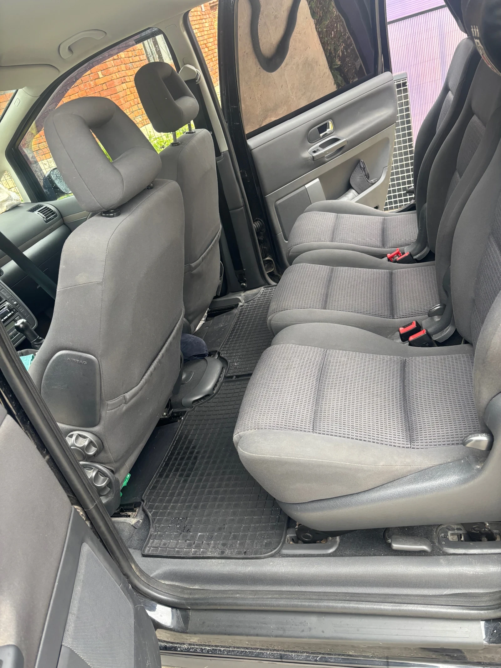VW Sharan 1.9 - изображение 7