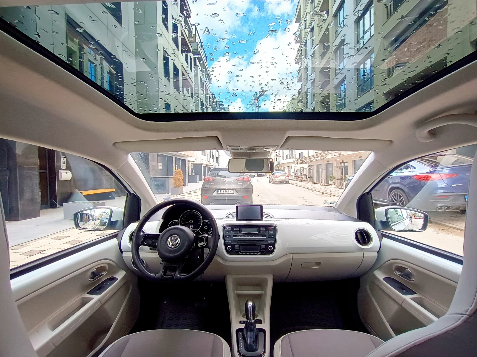 VW Up | Mobile.bg   2