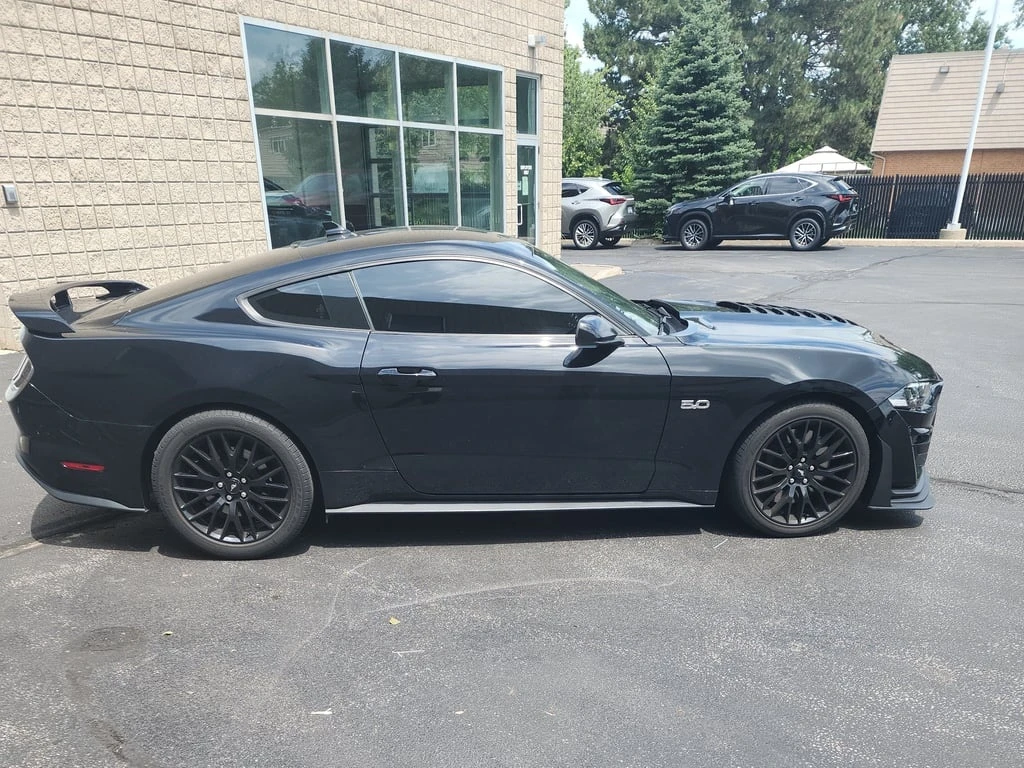 Ford Mustang * GT * CARFAX * ���� �� �� | Mobile.bg � ����������� 3