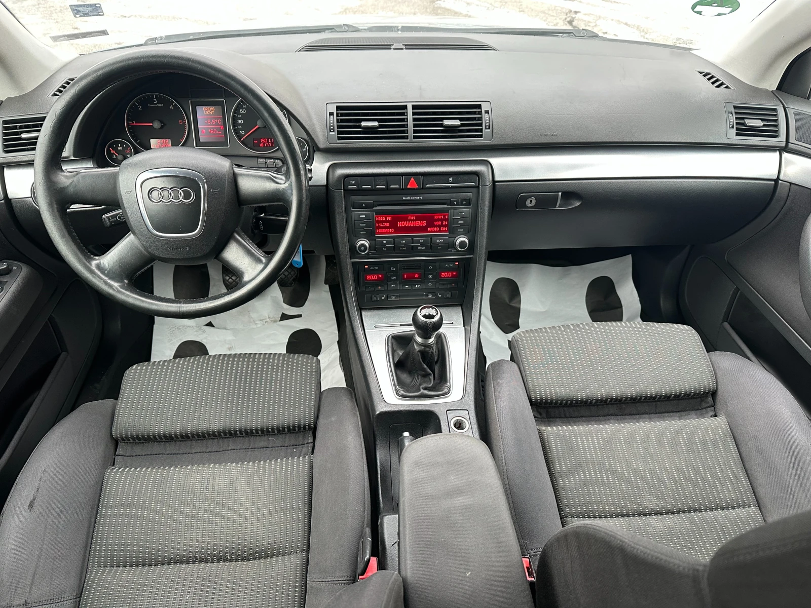 Audi A4 2.7d 180 к.с. - изображение 10