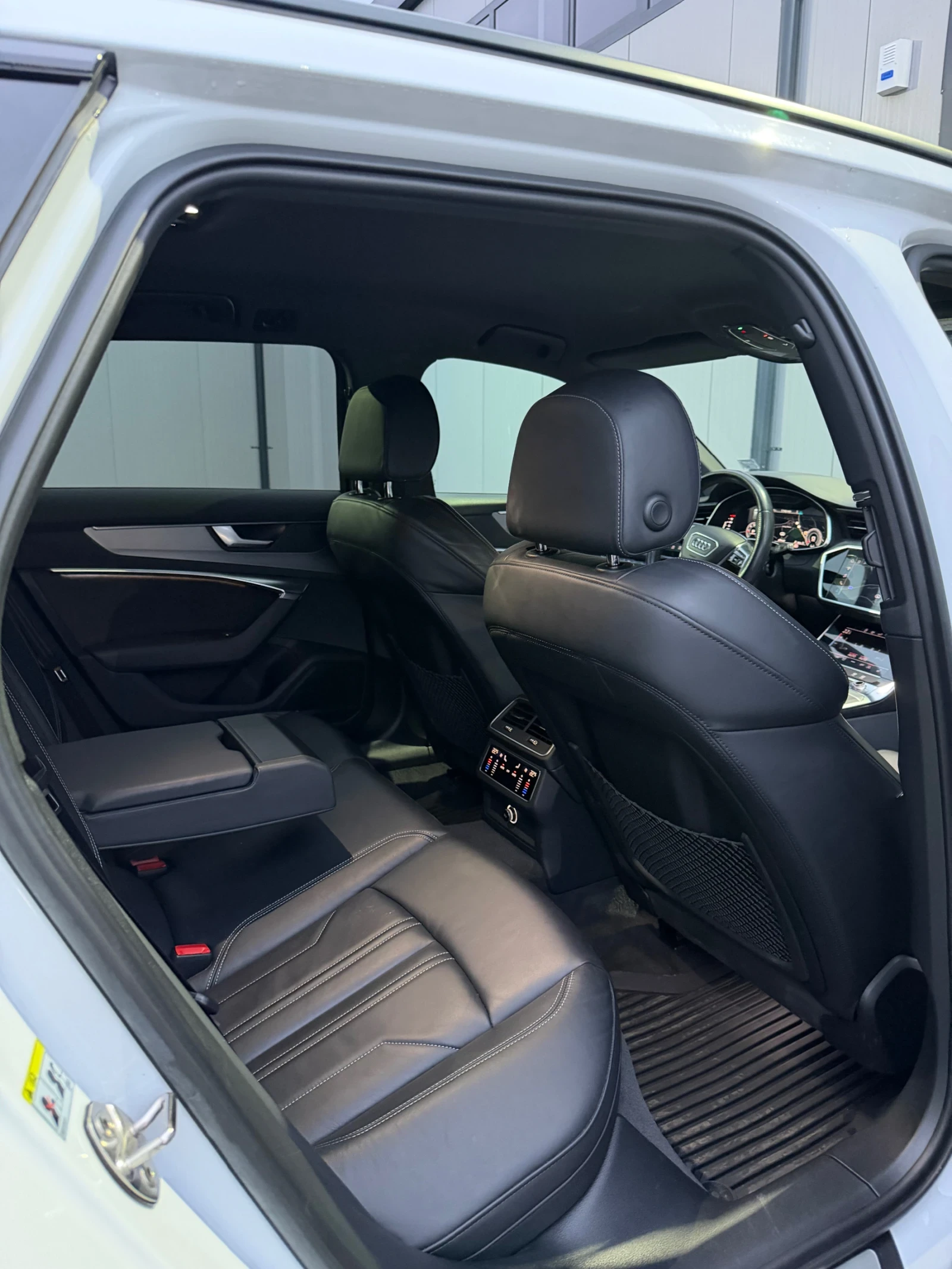 Audi A6 Audi A6 Avant 3.0 TDI 258HP quattro ����� �������� | Mobile.bg � ����������� 10