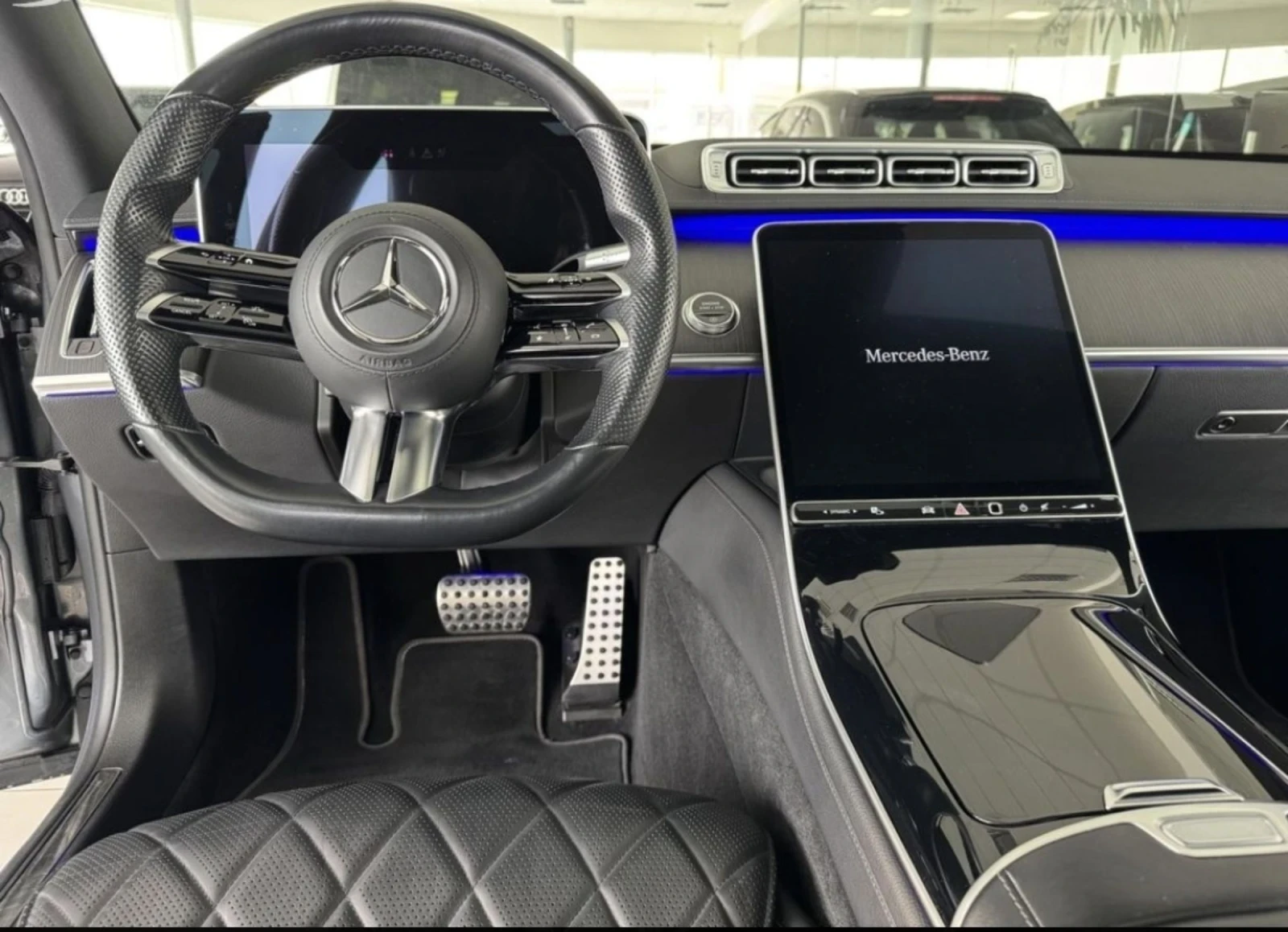 Mercedes-Benz S 500 4Matic AMG | Панорама | Масаж | Burmester | 435кс - изображение 8