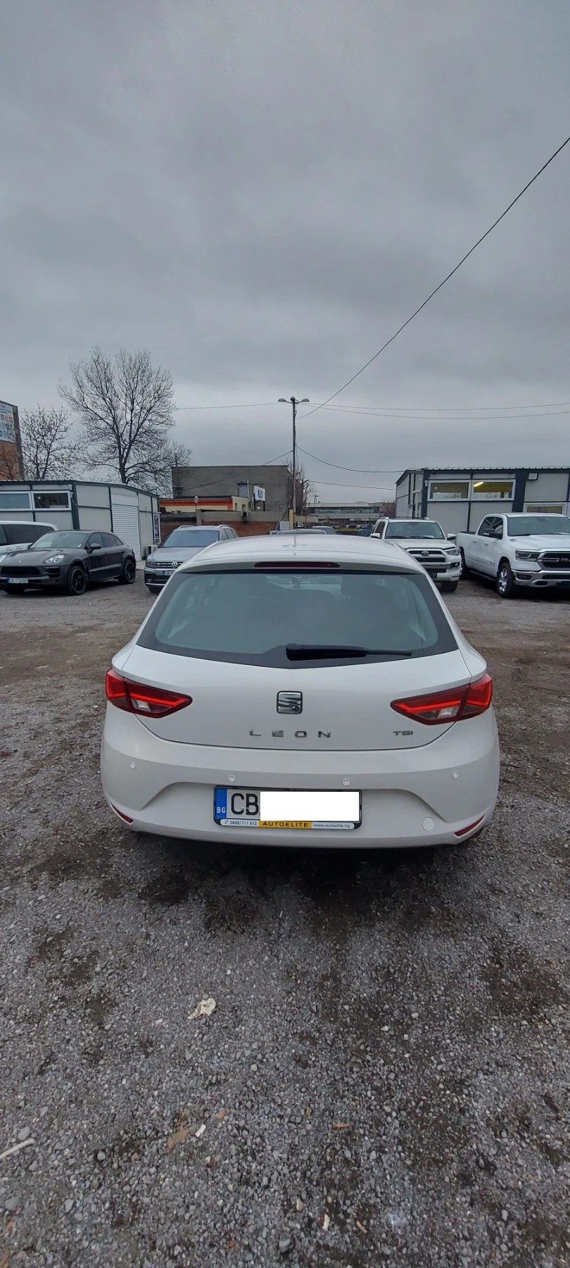 Seat Leon, снимка 4 - Автомобили и джипове - 53518455
