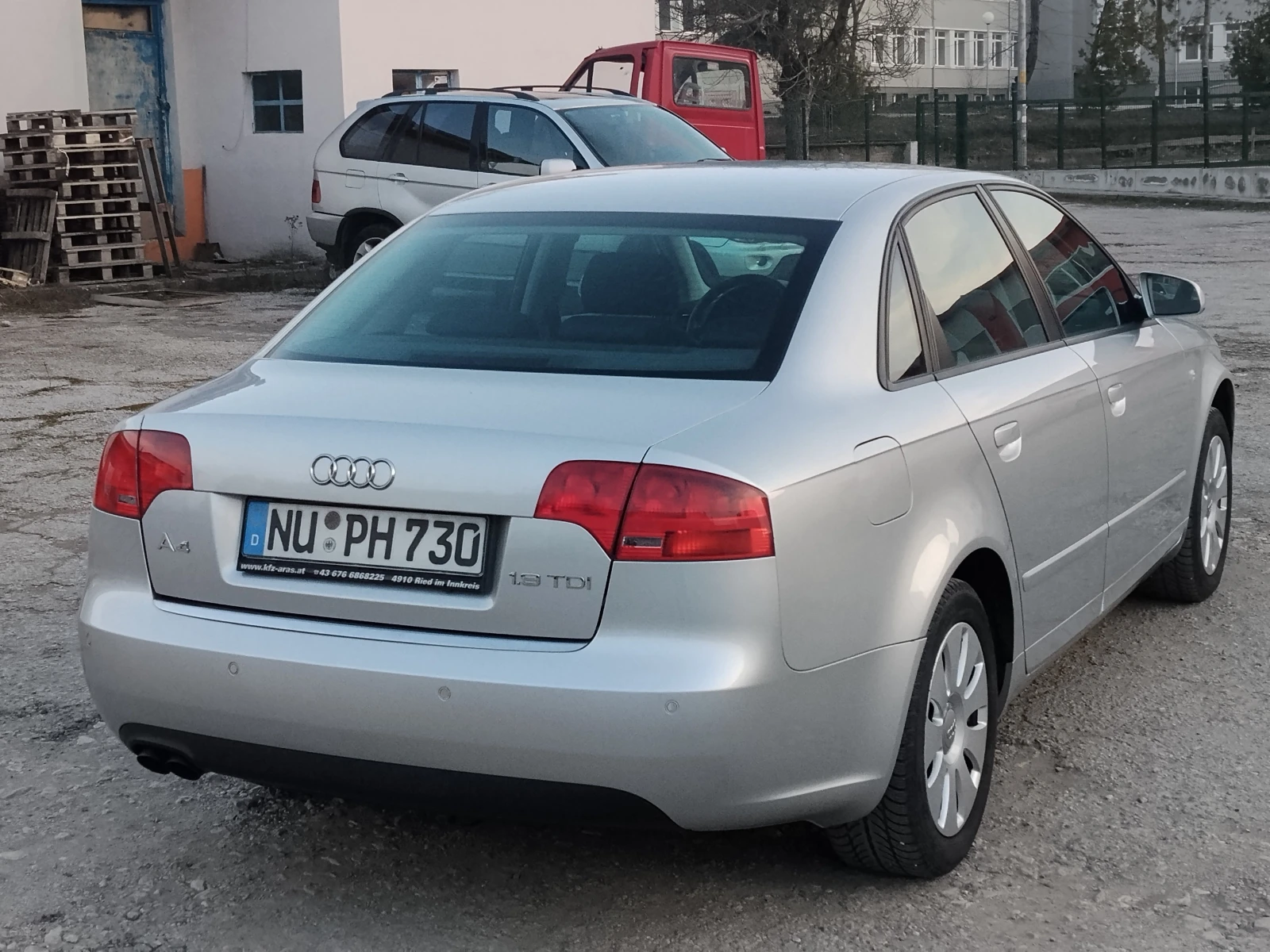 Audi A4 1.9-TDI -116к.с, снимка 5 - Автомобили и джипове - 53717007