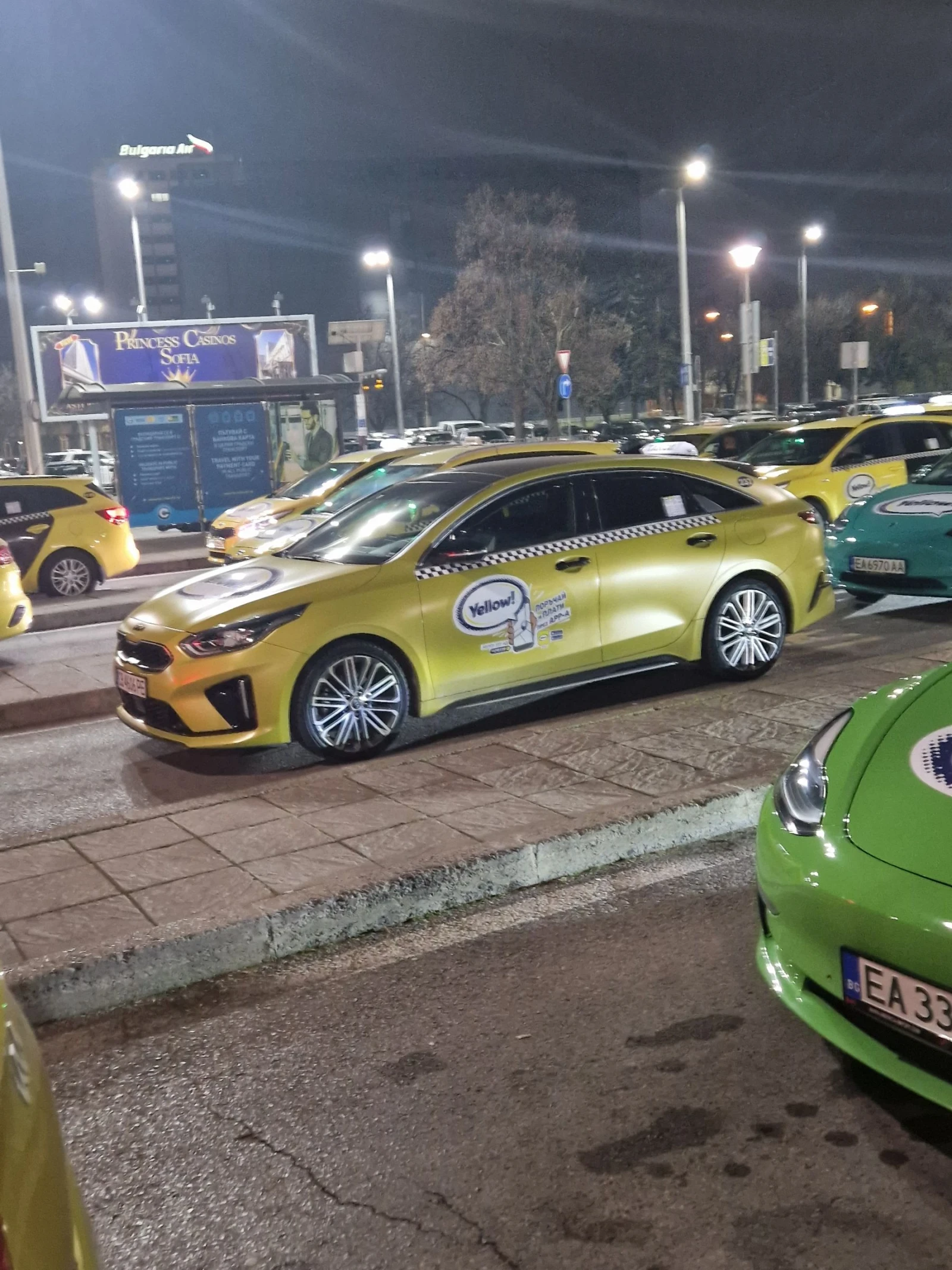 Kia Pro ceed, снимка 14 - Автомобили и джипове - 53880767