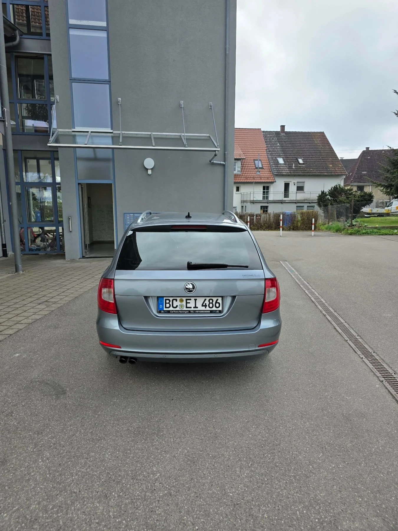 Skoda Superb 2.0 TDI, снимка 8 - Автомобили и джипове - 54161551