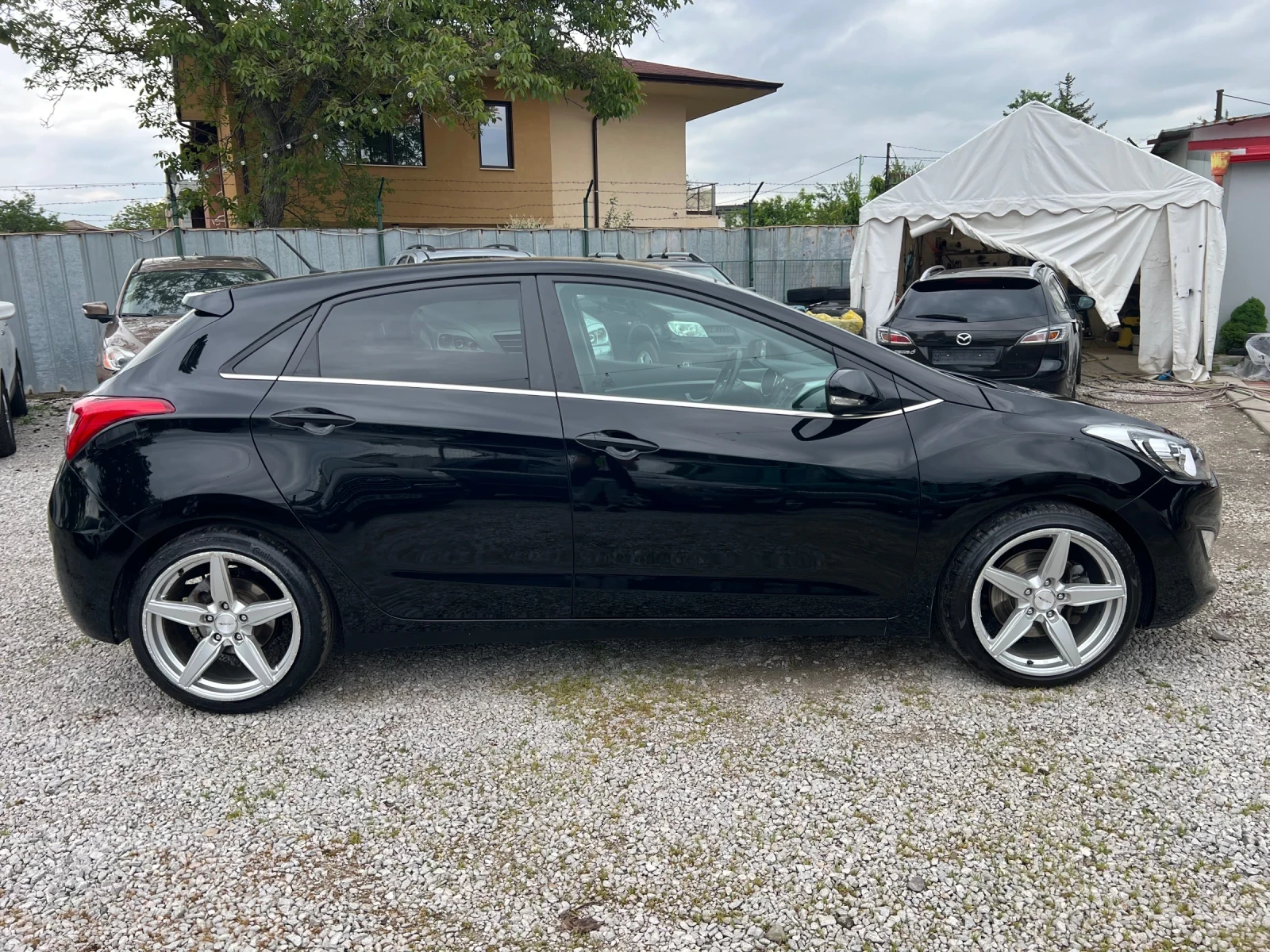 Hyundai I30 Blue 1.6 GDI* ШВЕЙЦАРИЯ* КОЖА* , снимка 4 - Автомобили и джипове - 54640775