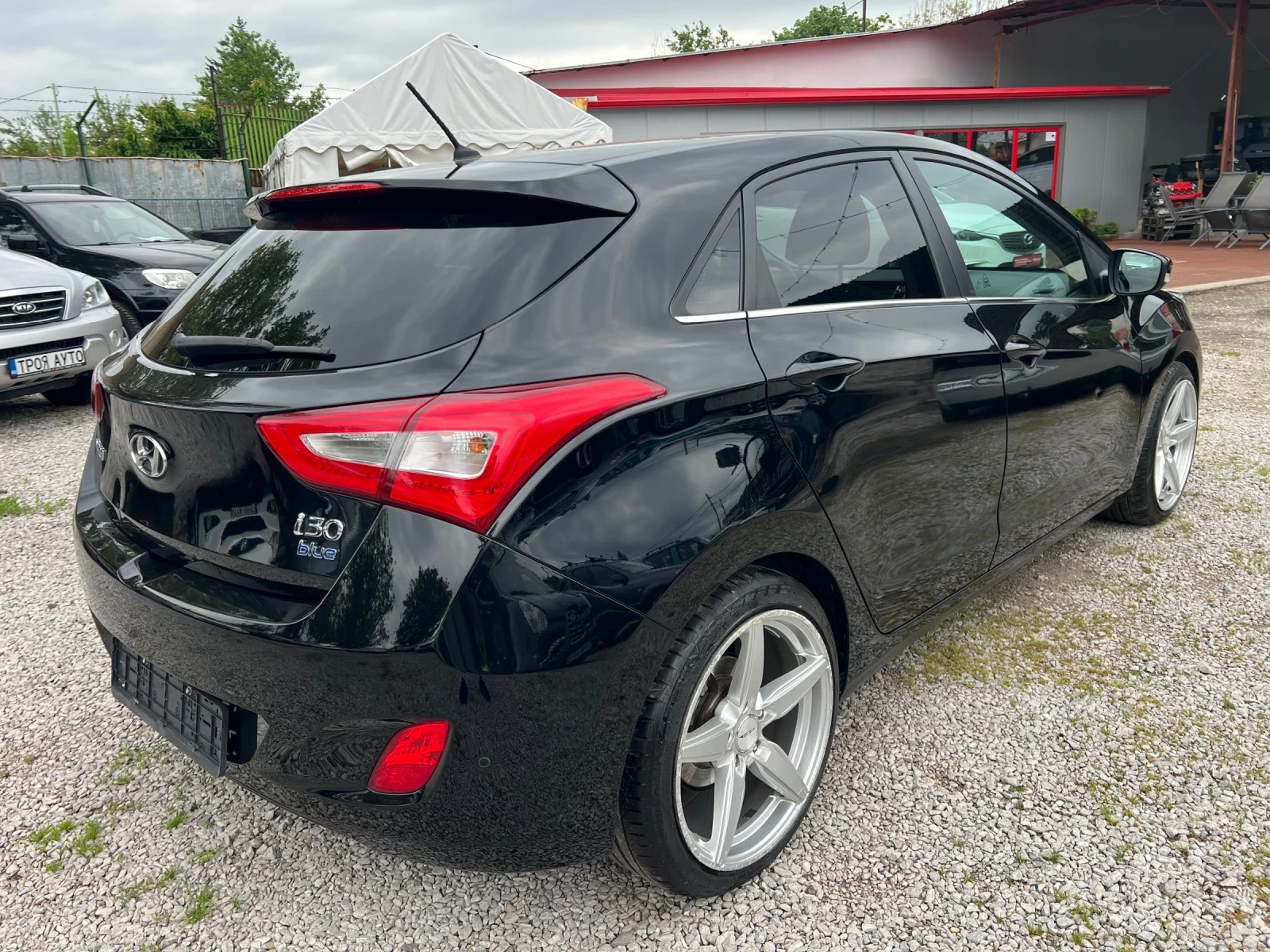 Hyundai I30 Blue 1.6 GDI* ШВЕЙЦАРИЯ* КОЖА* , снимка 5 - Автомобили и джипове - 54640775