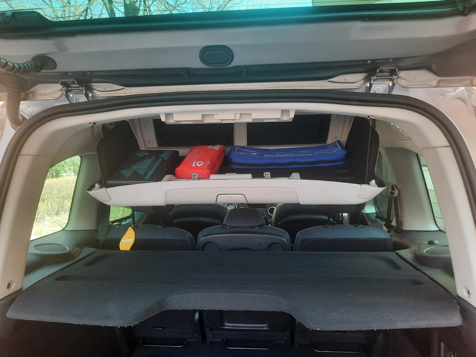 Peugeot Partner Tepee, снимка 7 - Автомобили и джипове - 55424835