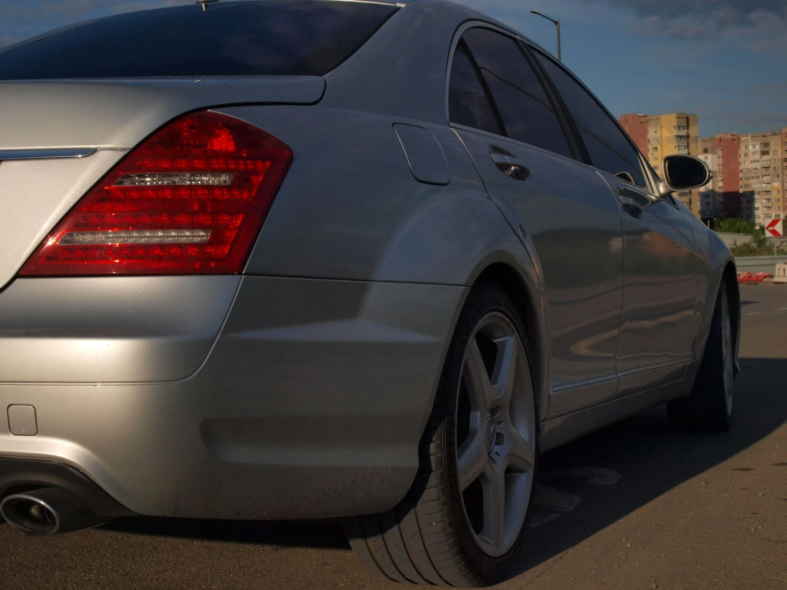 Mercedes-Benz S 550 Amg-distronik, снимка 7 - Автомобили и джипове - 55537115