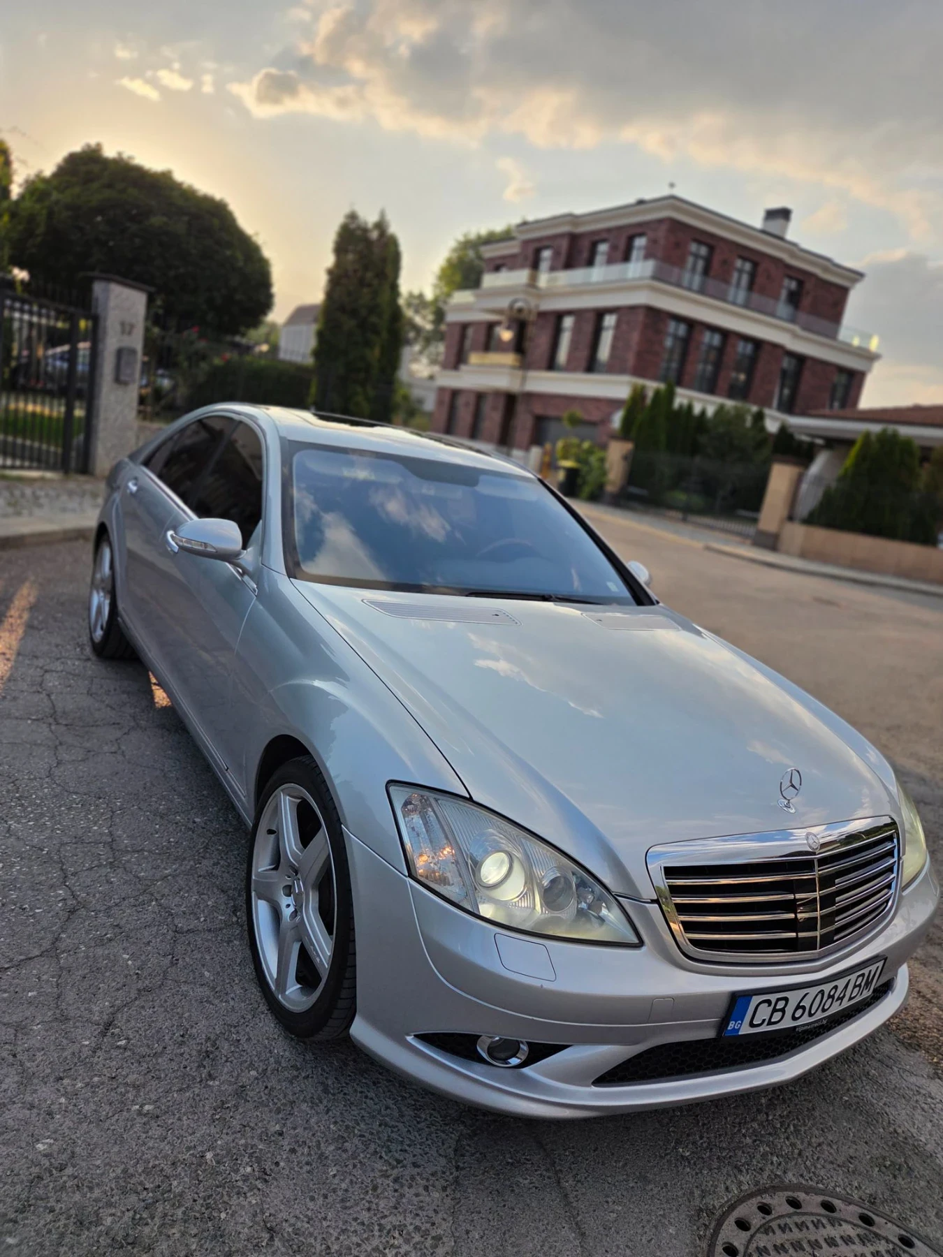 Mercedes-Benz S 550 Amg-distronik, снимка 7 - Автомобили и джипове - 55906532
