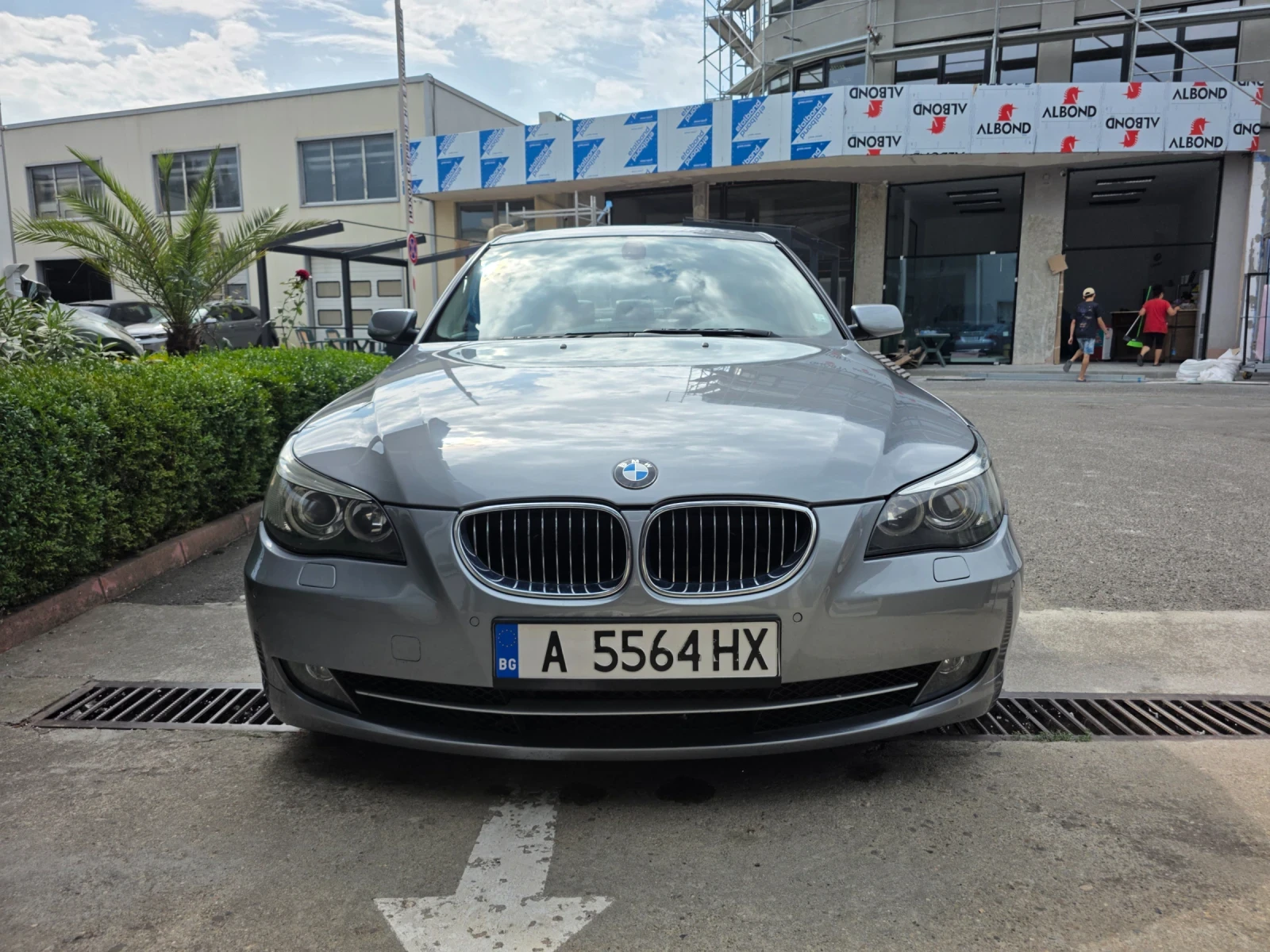 BMW 530 BMW 530i E60 3.0 231к.с. ГАЗ / Автомат / Черна Кож, снимка 2 - Автомобили и джипове - 55823516