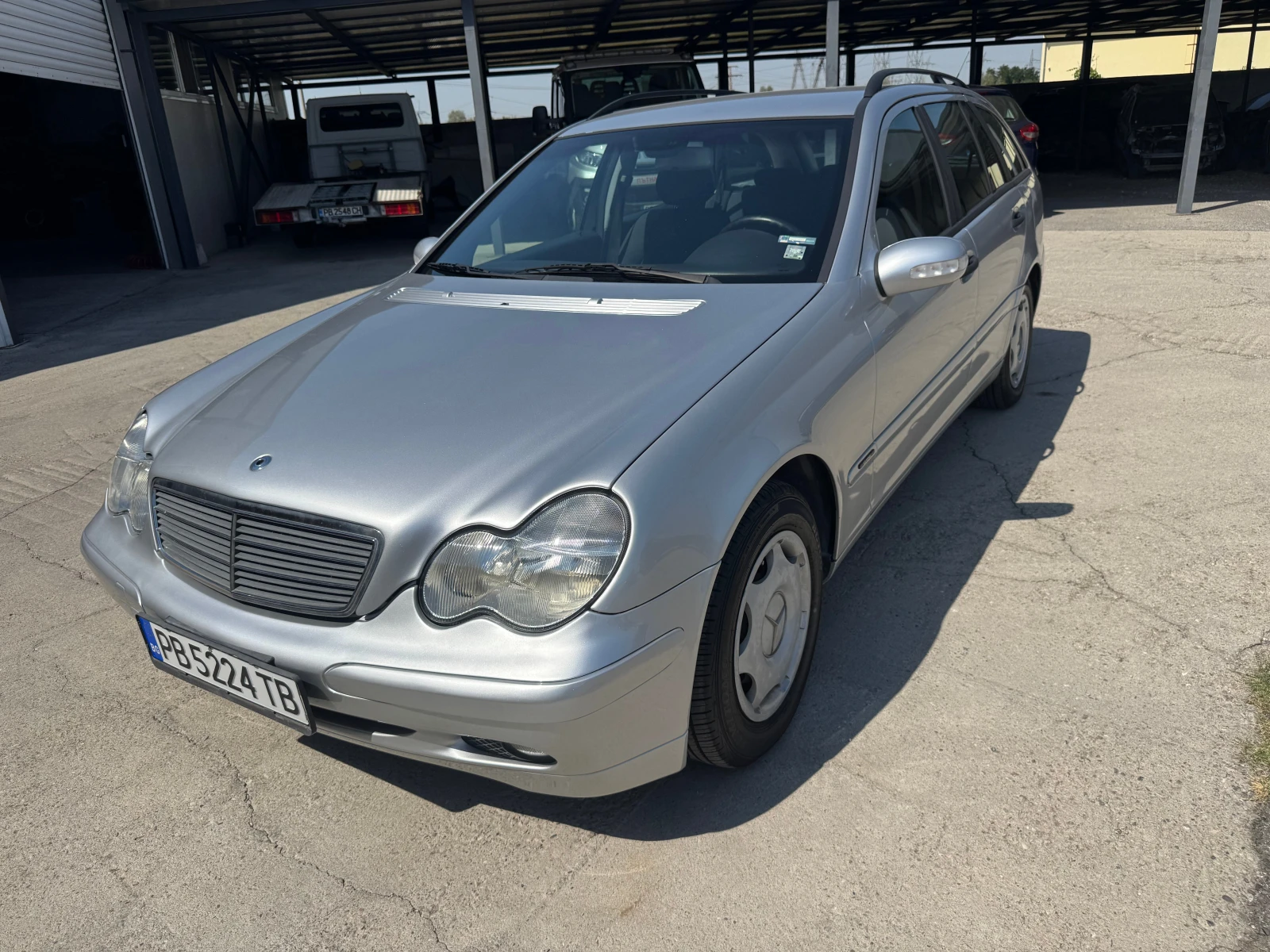 Mercedes-Benz C 220 CDI, снимка 2 - Автомобили и джипове - 56425918