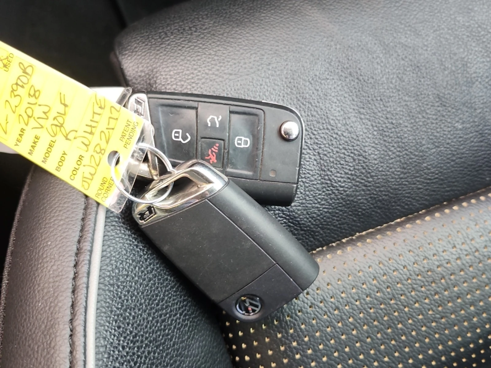 VW Golf * 5 DOOR DSG * CARFAX * ����������� | Mobile.bg � ����������� 8