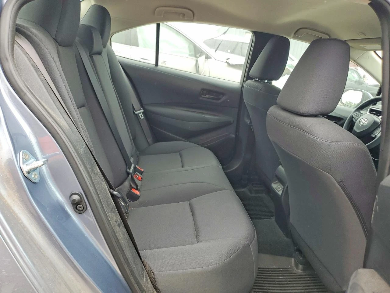 Toyota Corolla 2.0l Le, снимка 10 - Автомобили и джипове - 56088343