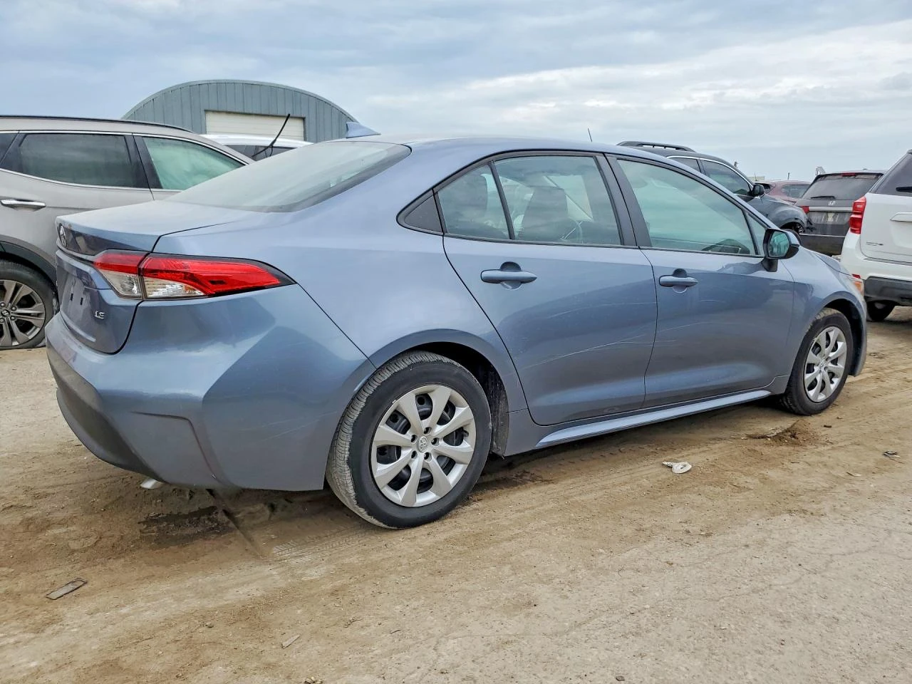 Toyota Corolla 2.0l Le, снимка 3 - Автомобили и джипове - 56088343