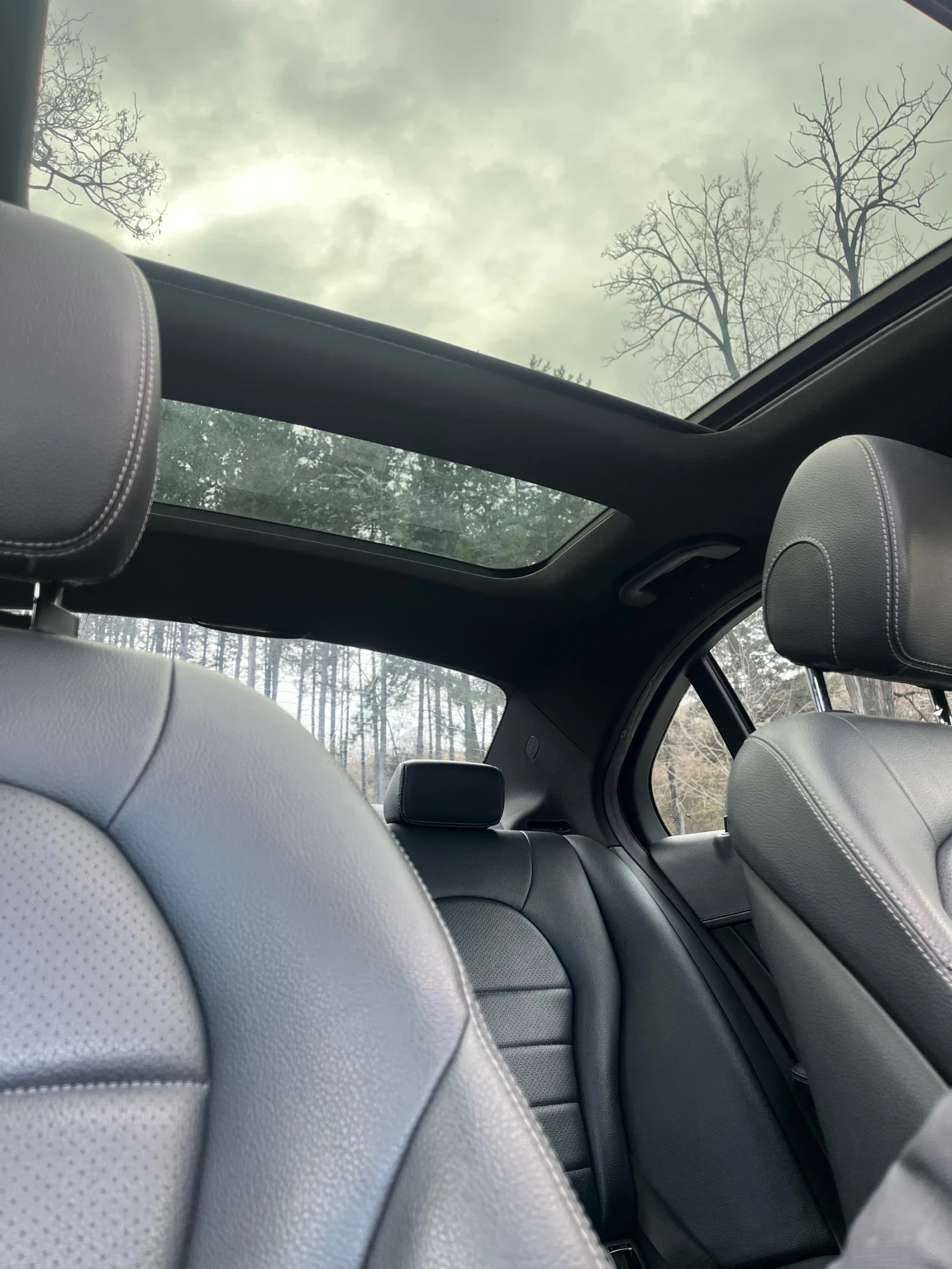 Mercedes-Benz C 300, снимка 10 - Автомобили и джипове - 56132675
