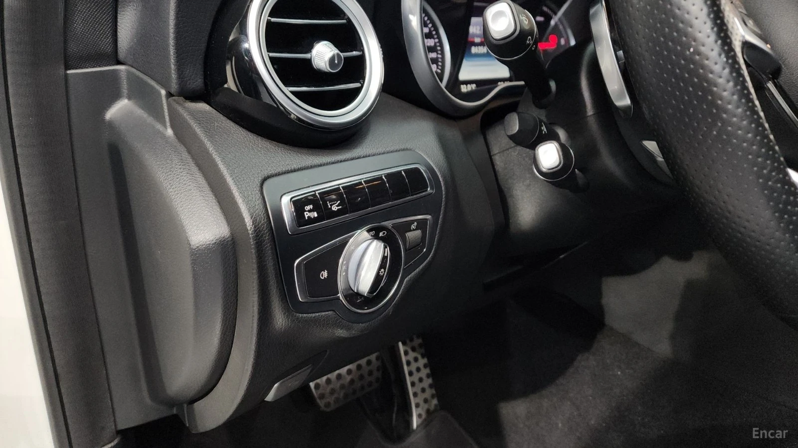 Mercedes-Benz C 250 155 kW| AMG LINE | HUD | 360 | PANORAMA  | Mobile.bg � ����������� 14