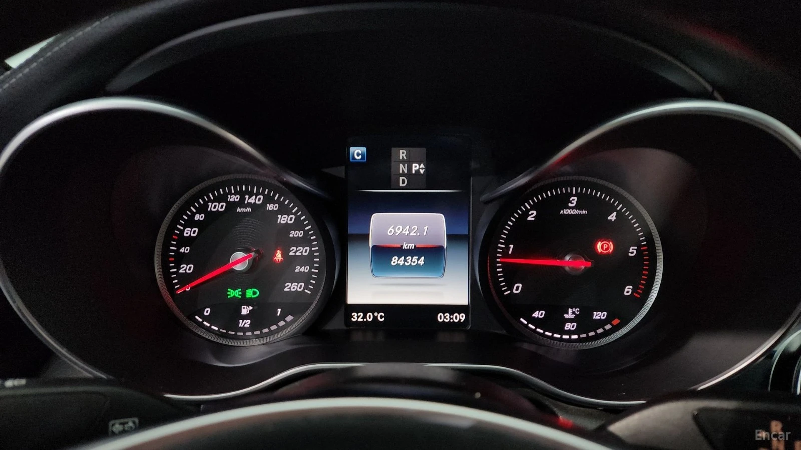 Mercedes-Benz C 250 155 kW| AMG LINE | HUD | 360 | PANORAMA  | Mobile.bg � ����������� 8