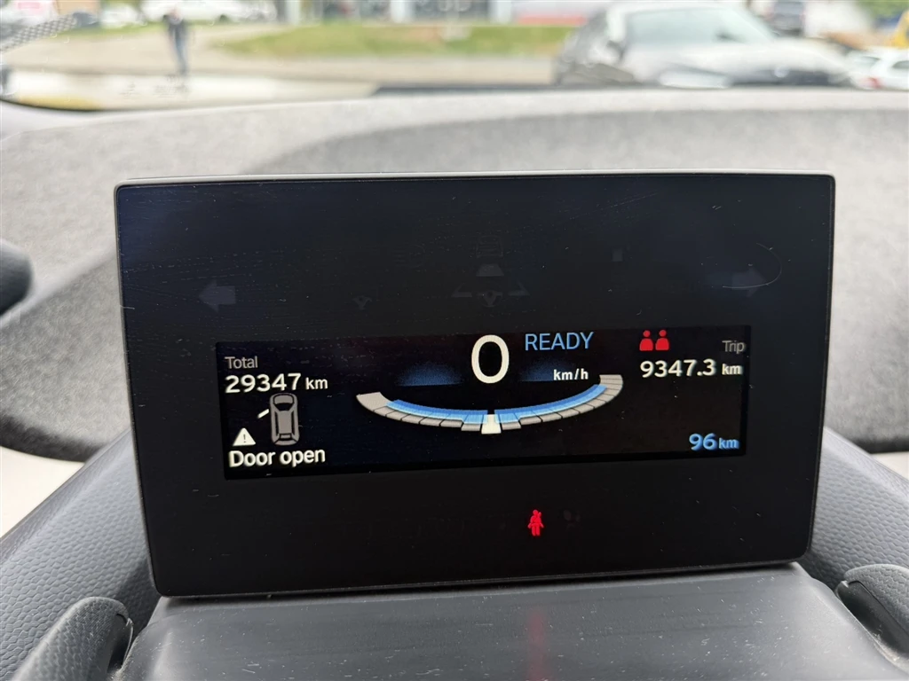 BMW i3 120Ah, снимка 9 - Автомобили и джипове - 56463149