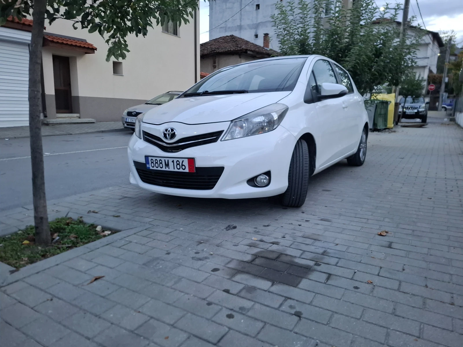 Toyota Yaris Хубава кола
