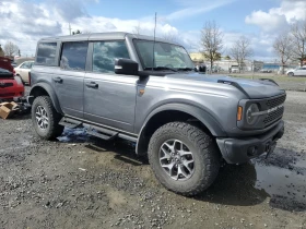 Ford Bronco Base Advanced 4x4